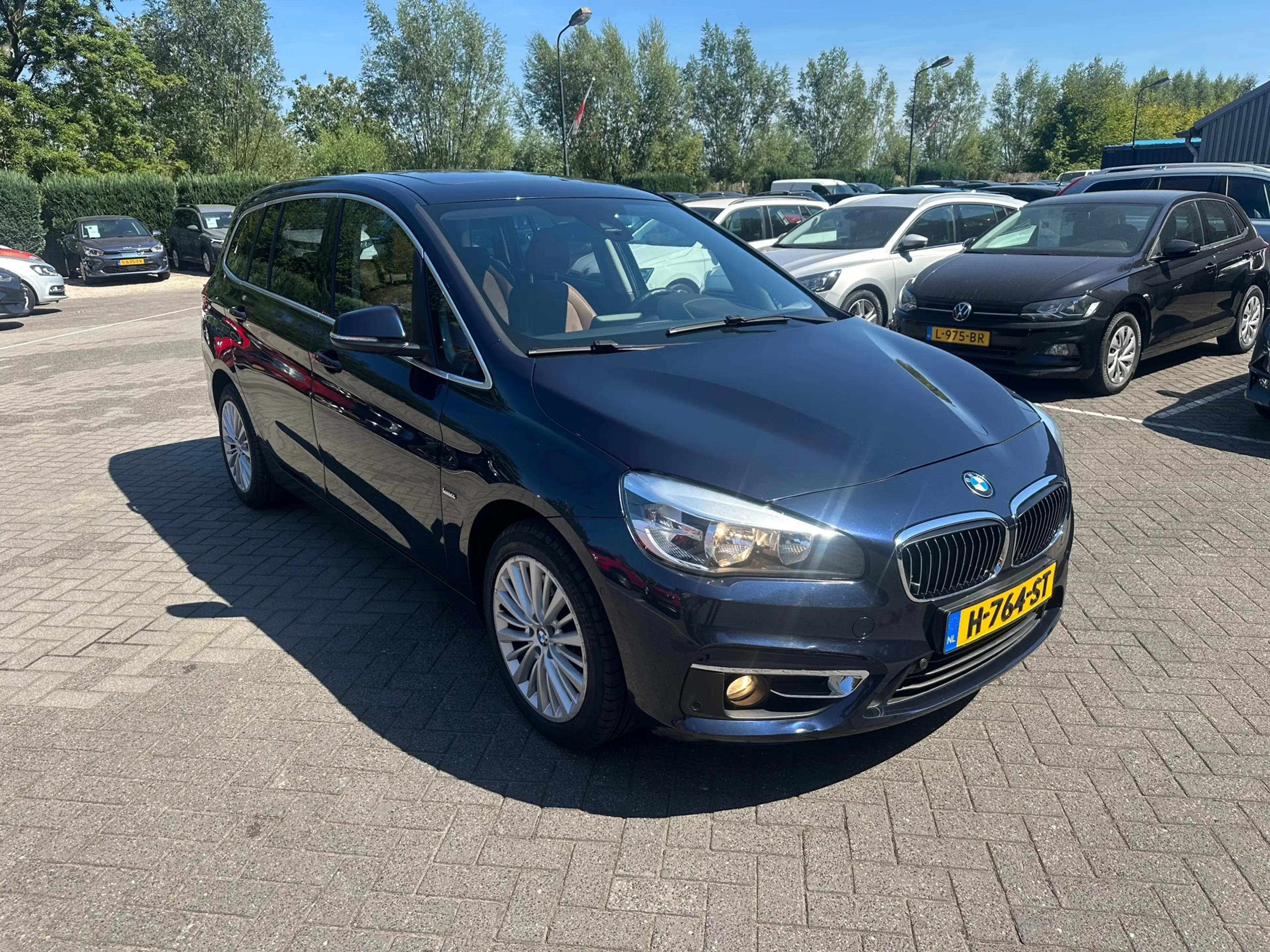BMW 220 2-serie Gran Tourer 220i Centennial High Executive — photo 2