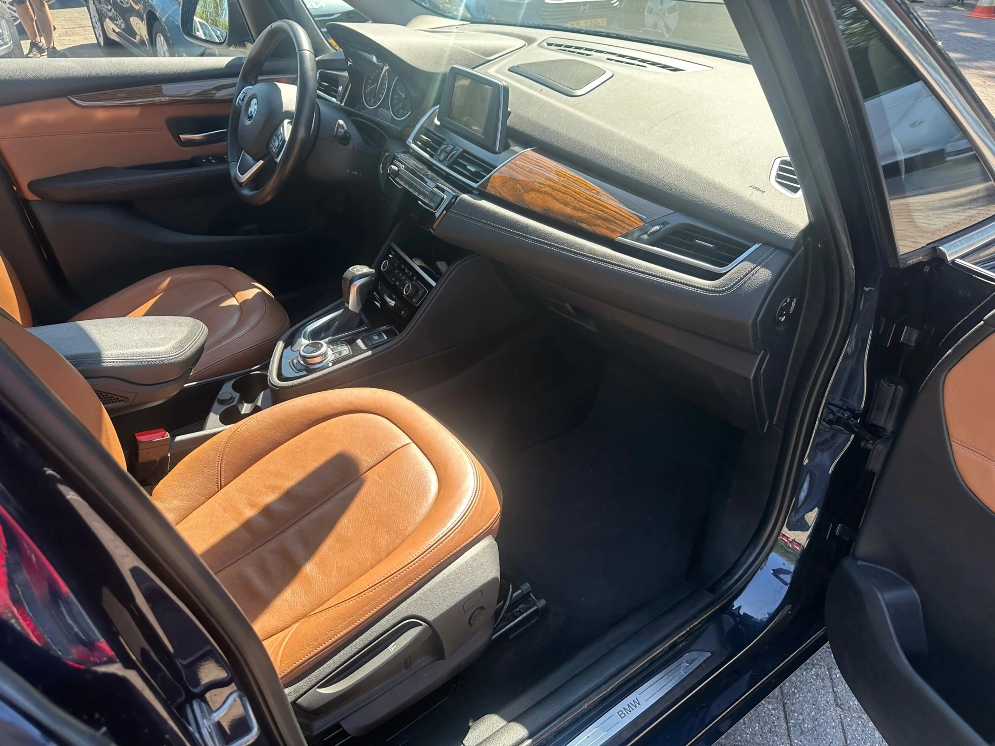 BMW 220 2-serie Gran Tourer 220i Centennial High Executive — photo 14