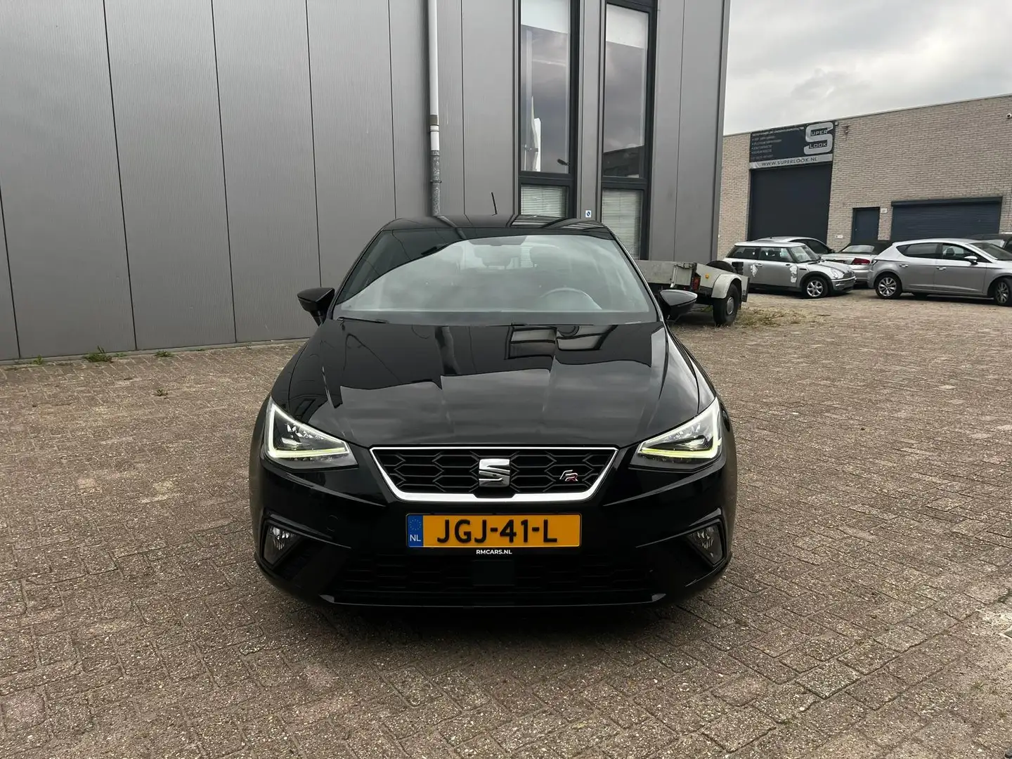 SEAT Ibiza 1.0 TSI FR BnsInt. Zwart - 2