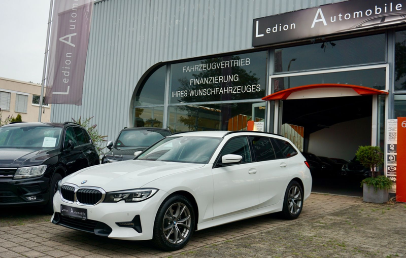 BMW 318 Baureihe 3 Touring 318 d Sport Line
