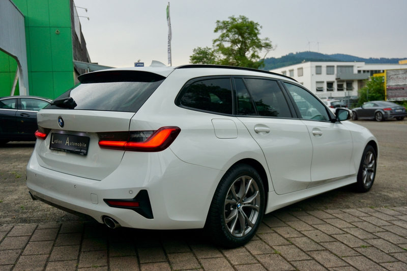 BMW 318 Baureihe 3 Touring 318 d Sport Line — photo 7