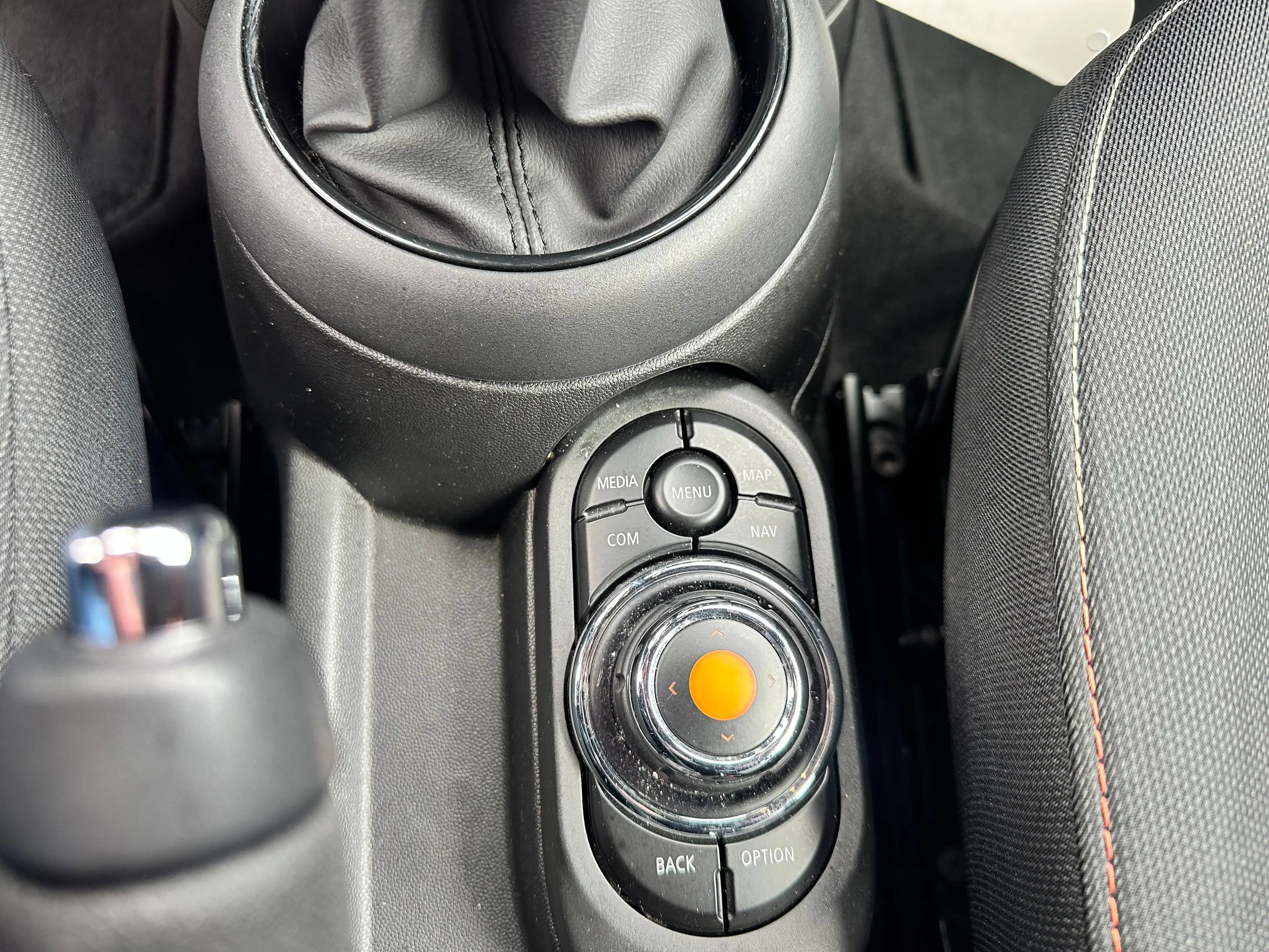 MINI One Mini 1.5i One Pack Navi. Airco. Full Led Union Jack — photo 12
