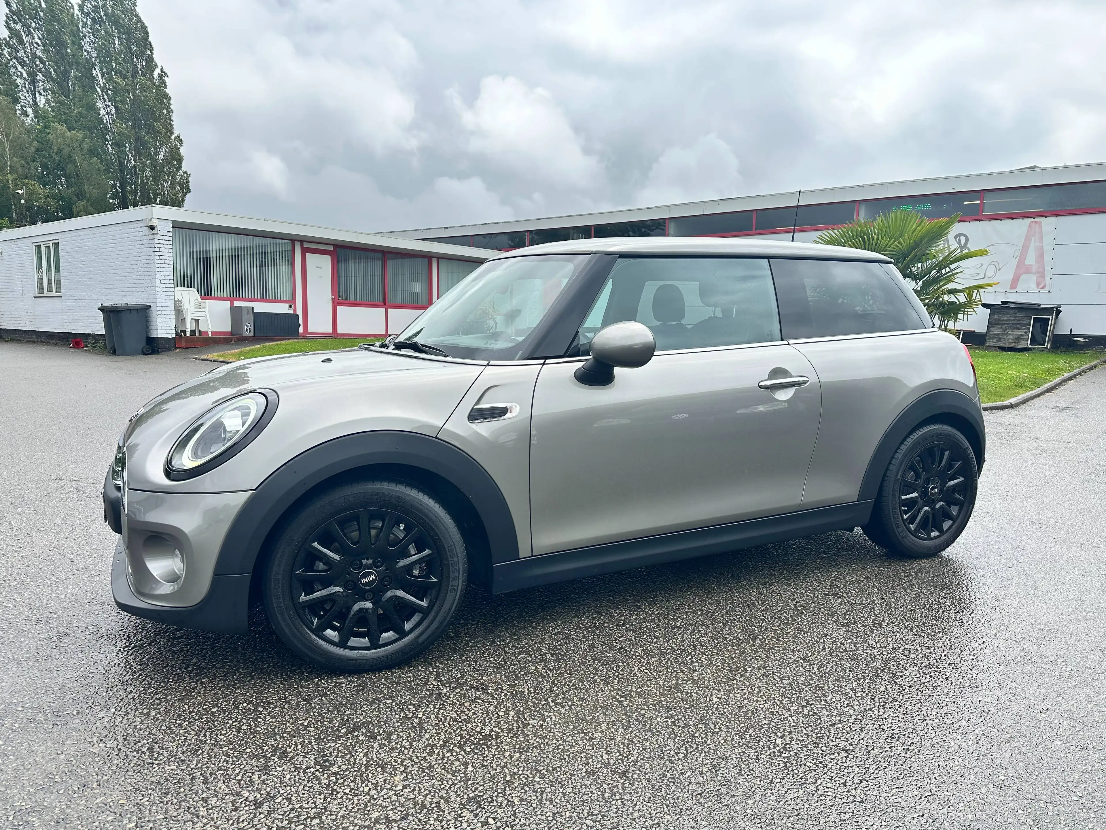 MINI One Mini 1.5i One Pack Navi. Airco. Full Led Union Jack — photo 3