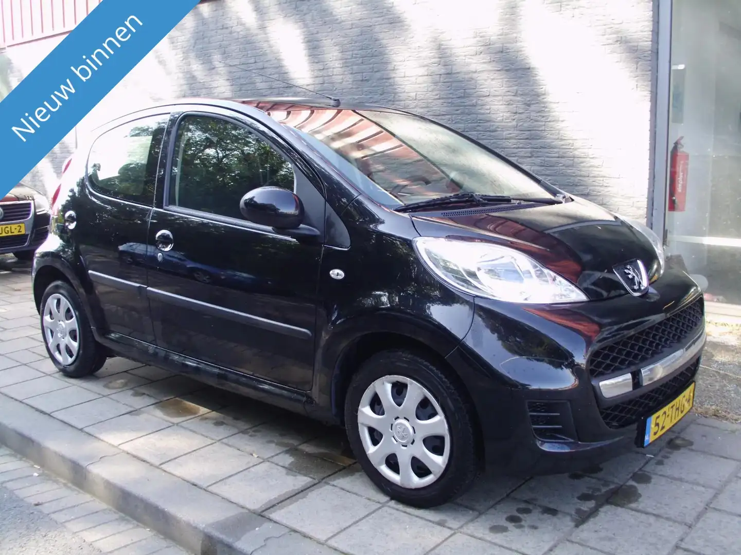 Peugeot 107 PEUGEOT 1.0 met airco 5 deurs Negru - 1