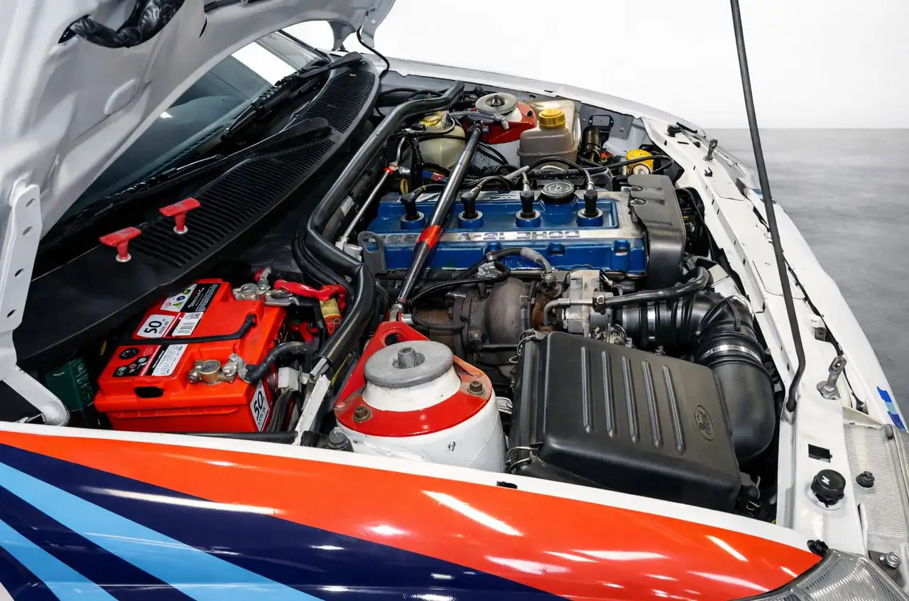 Ford Escort 3p 2.0i 16v RS Cosworth Motorsport, foto 10