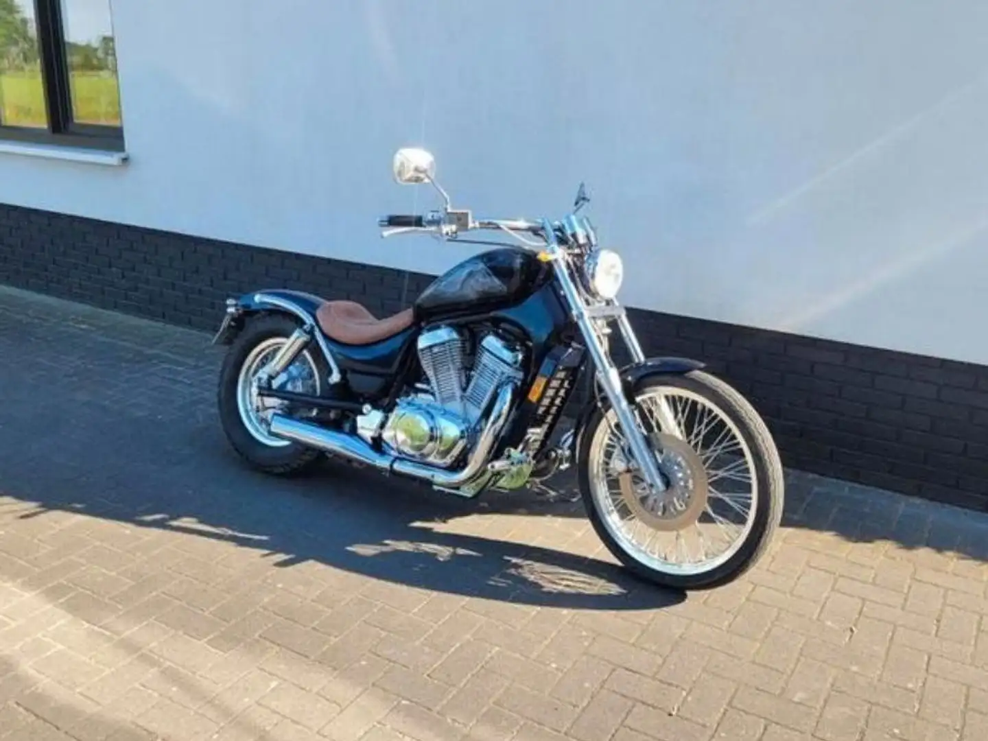 Suzuki VS 800 Blauw - 2