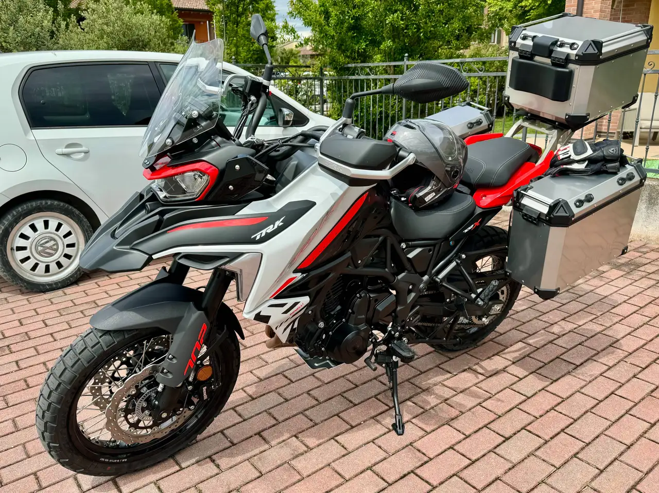 Benelli TRK 702