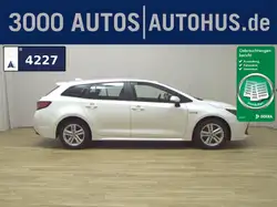 Toyota Corolla Touring Sports 2.0 Business Ed. Navi RFK