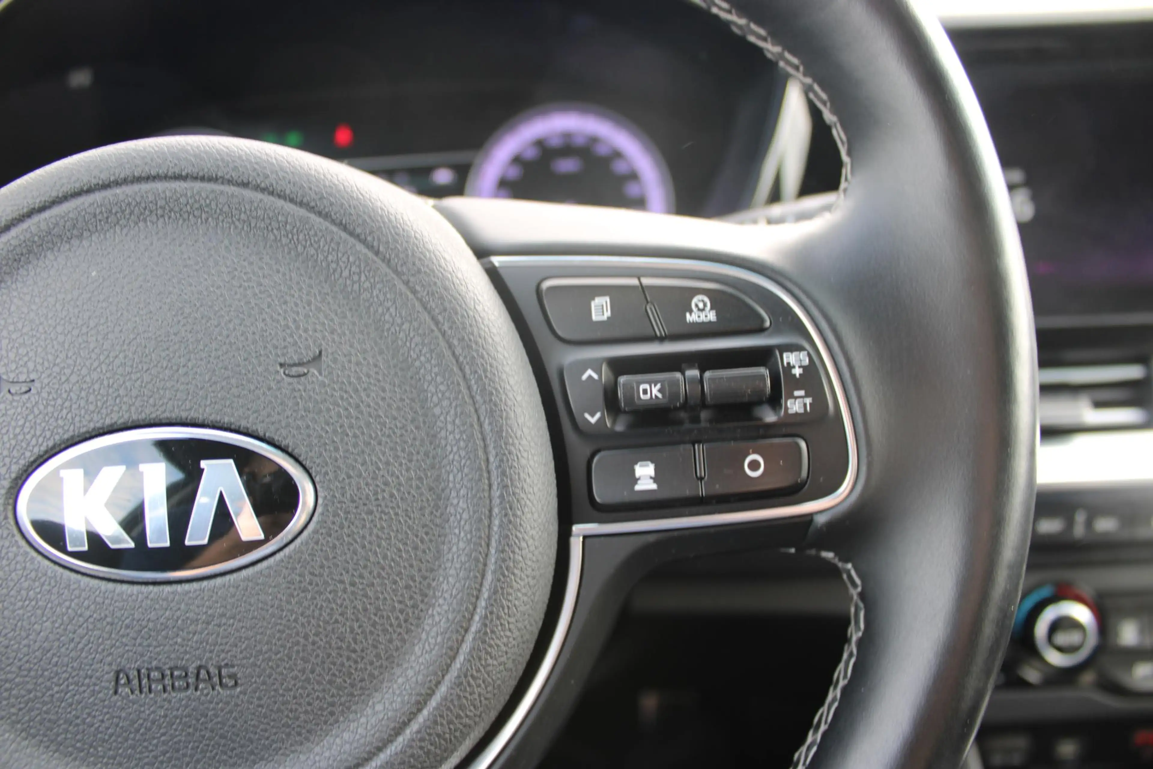 Kia Niro 1.6 GDi Hybrid DynamicPlusLine navigatei / stuur+s — photo 15