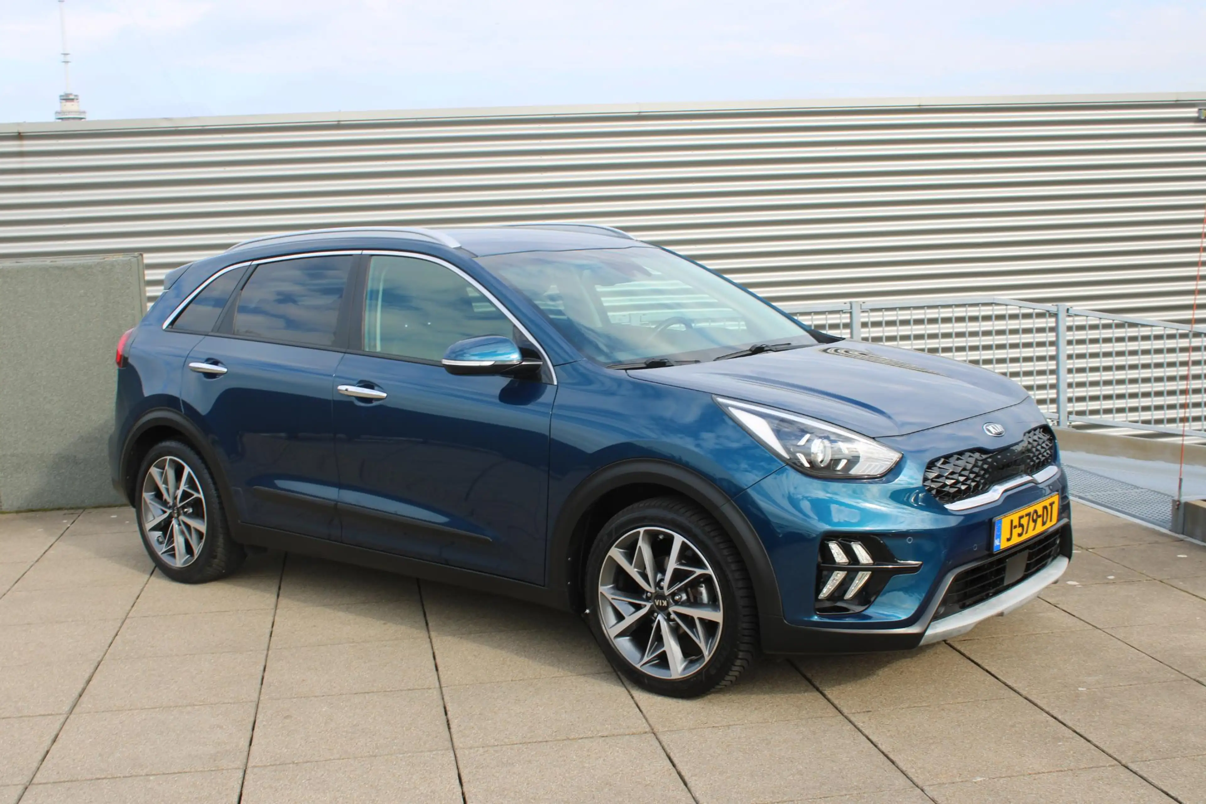 Kia Niro 1.6 GDi Hybrid DynamicPlusLine navigatei / stuur+s — photo 2