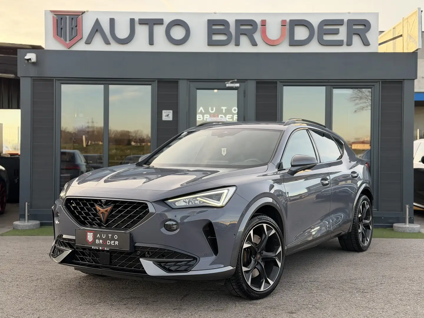 CUPRA Formentor VZ Priority e-Hybrid 245 DSG |360°|Memory| Grau - 2