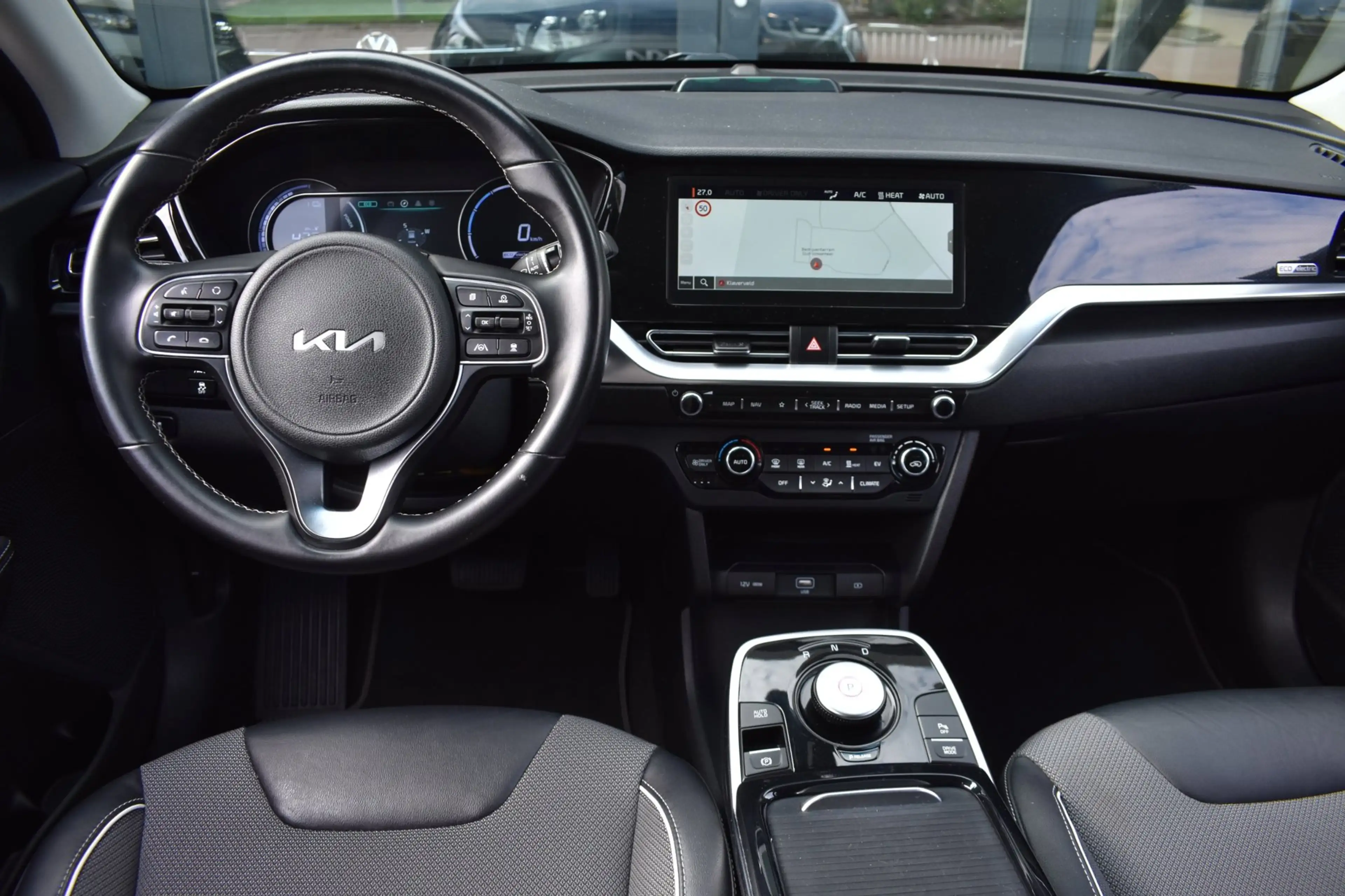 Kia e-Niro DynamicPlusLine 64 kWh SOH 100% | APPLE CARPLAY | — photo 6