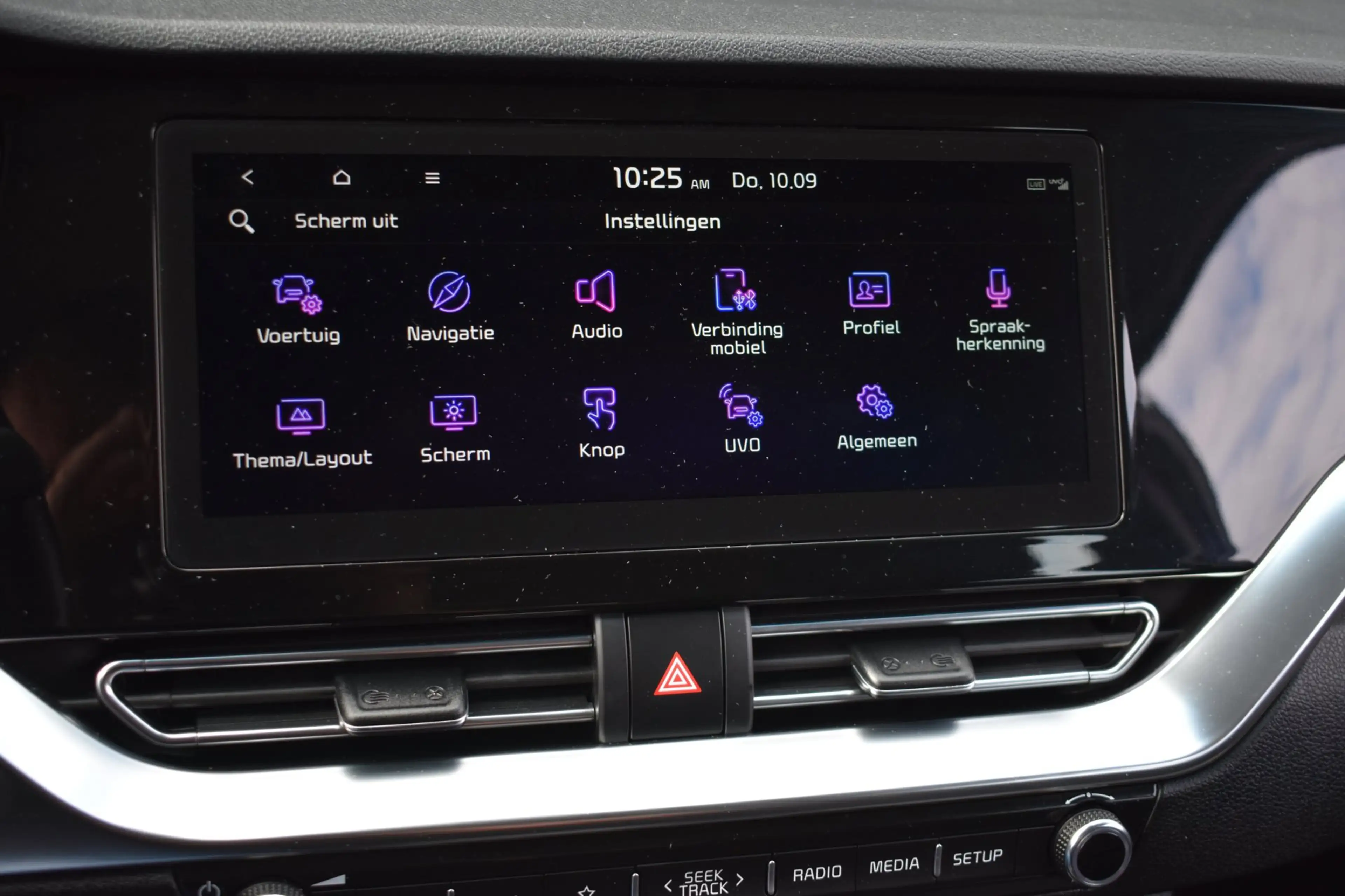 Kia e-Niro DynamicPlusLine 64 kWh SOH 100% | APPLE CARPLAY | — photo 15