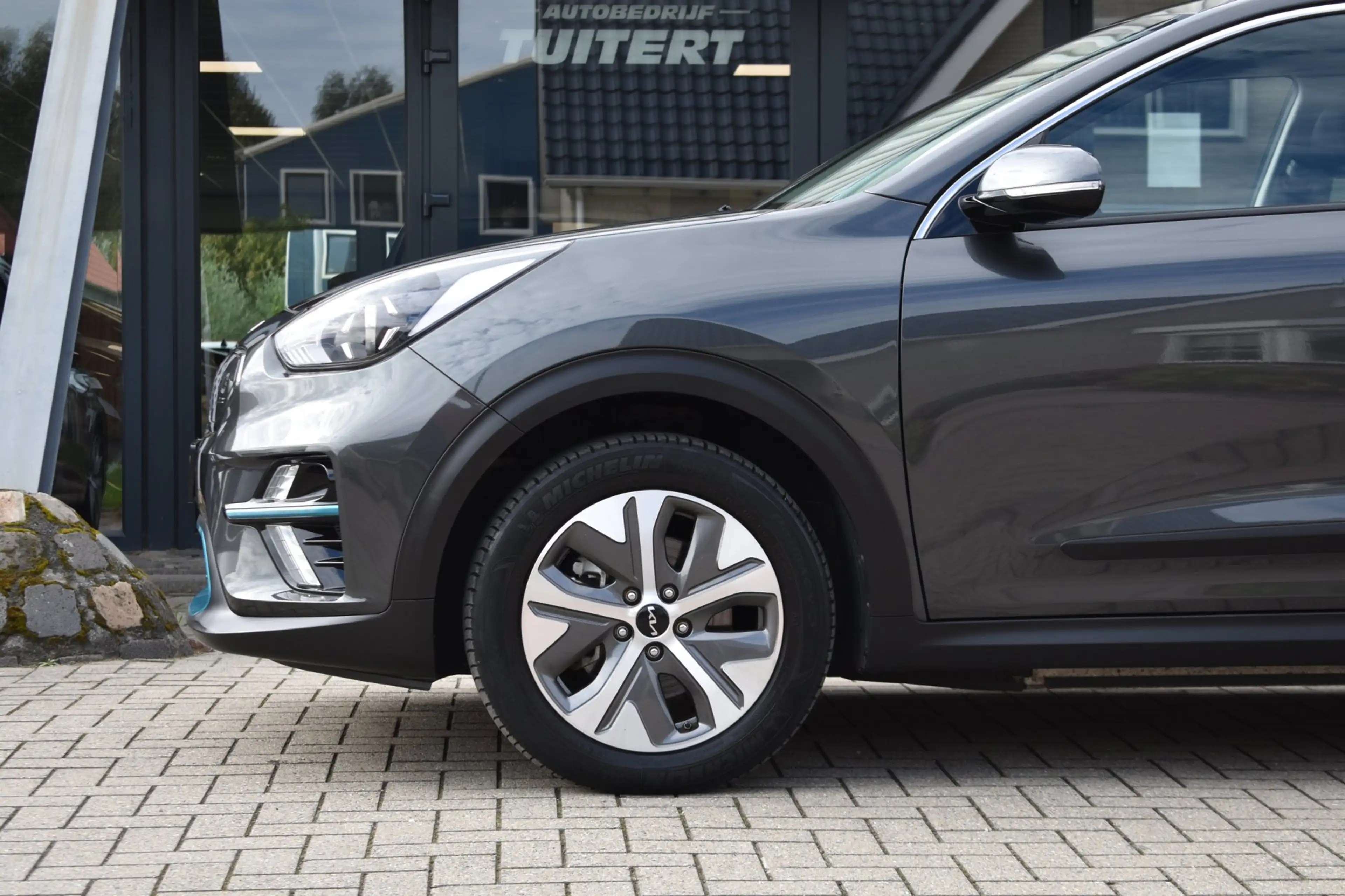 Kia e-Niro DynamicPlusLine 64 kWh SOH 100% | APPLE CARPLAY | — photo 19