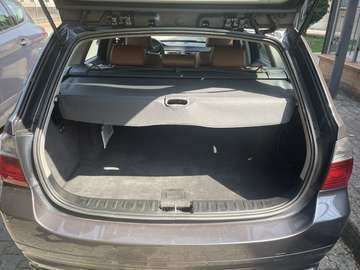 325i Touring