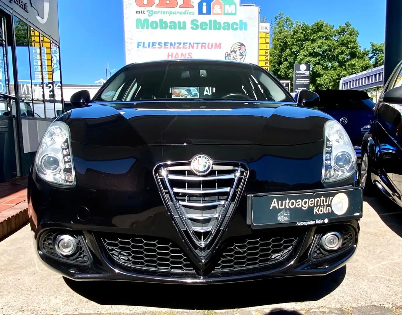 Alfa Romeo Giulietta Turismo *NAVI*PDC*1-JAHR GAR* Schwarz - 2