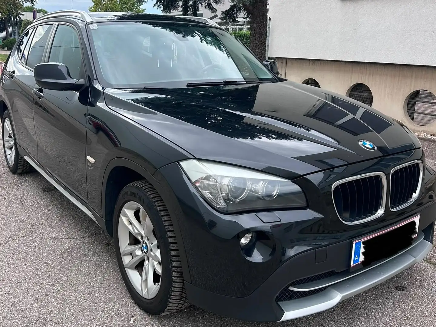 BMW X1 X1 sDrive18d Österreich-Paket Aut. Österreich-Paket Schwarz - 2