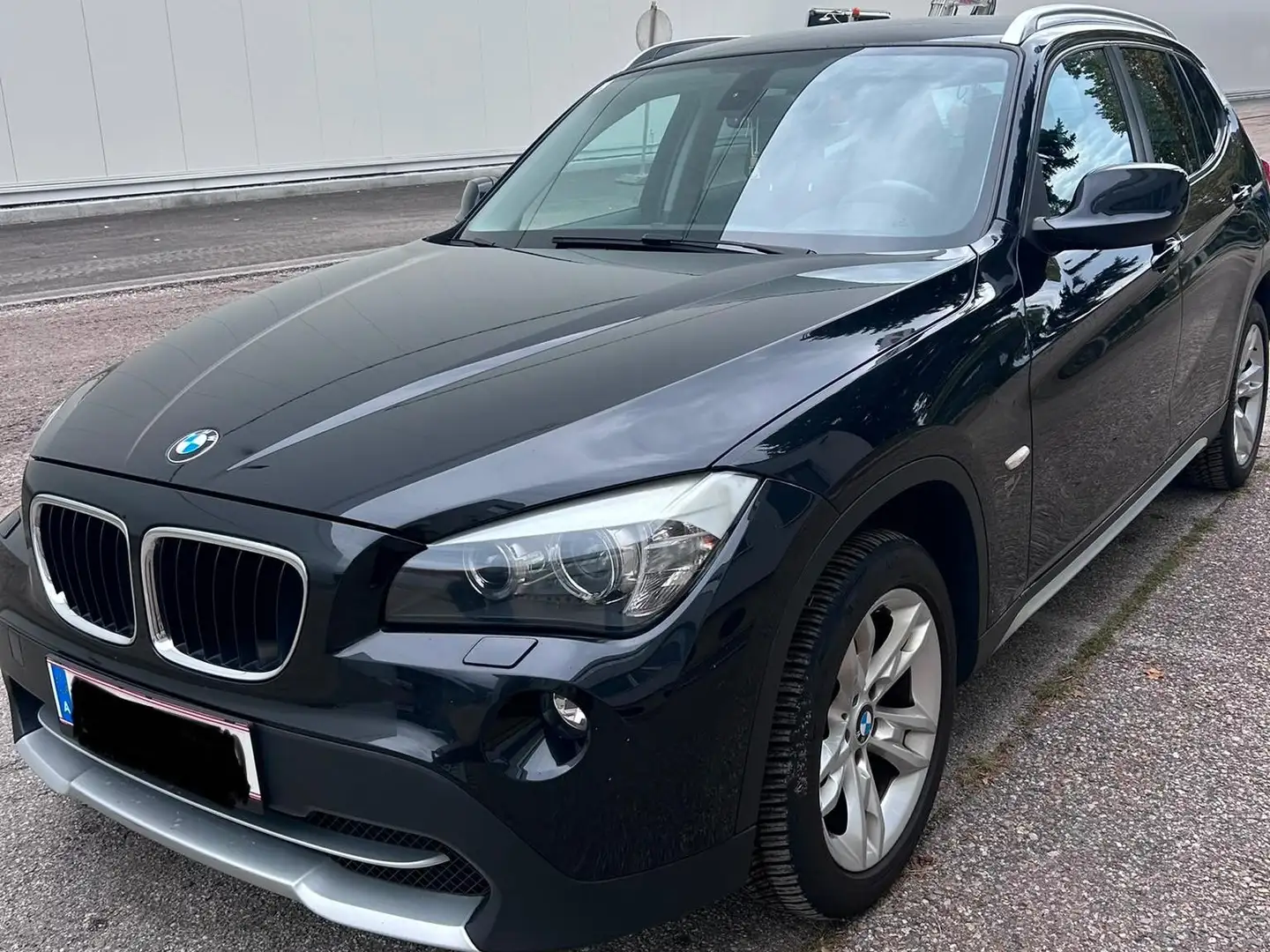 BMW X1 X1 sDrive18d Österreich-Paket Aut. Österreich-Paket Schwarz - 1