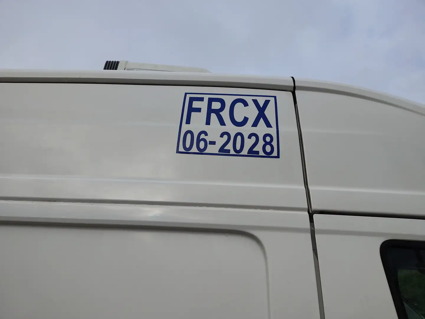 Volkswagen CRAFTER FRIGO DSG 2.0 TDi 140CV NAZIONALE*IVA ESP* Weiß - 2