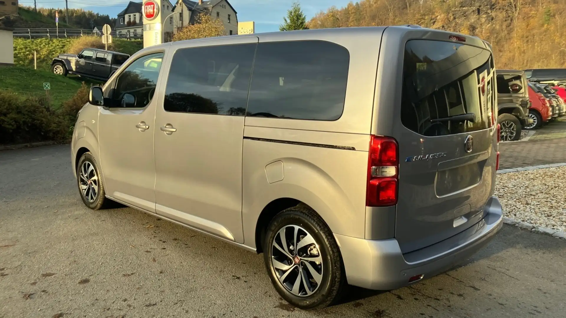 Fiat Ulysse Elektro L2 75kWh 136PS  PDC*LM*Klima Grau - 2