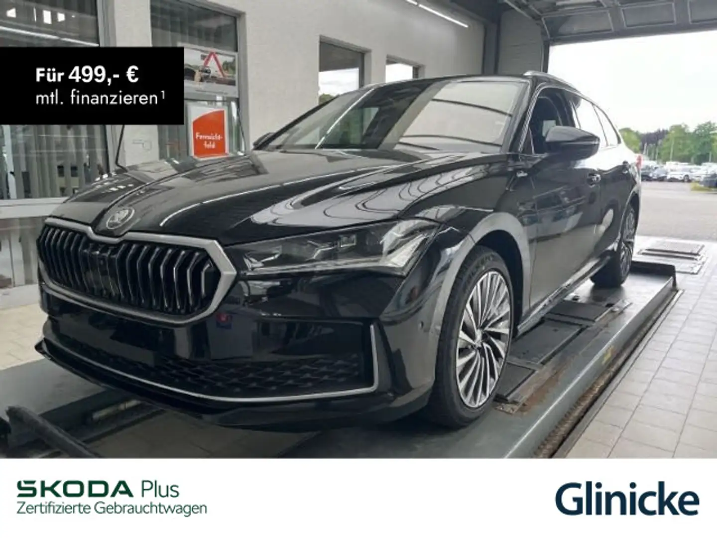 Skoda Superb Combi 1.5 TSI L&K AHK Pano Matrix DSG Schwarz - 1