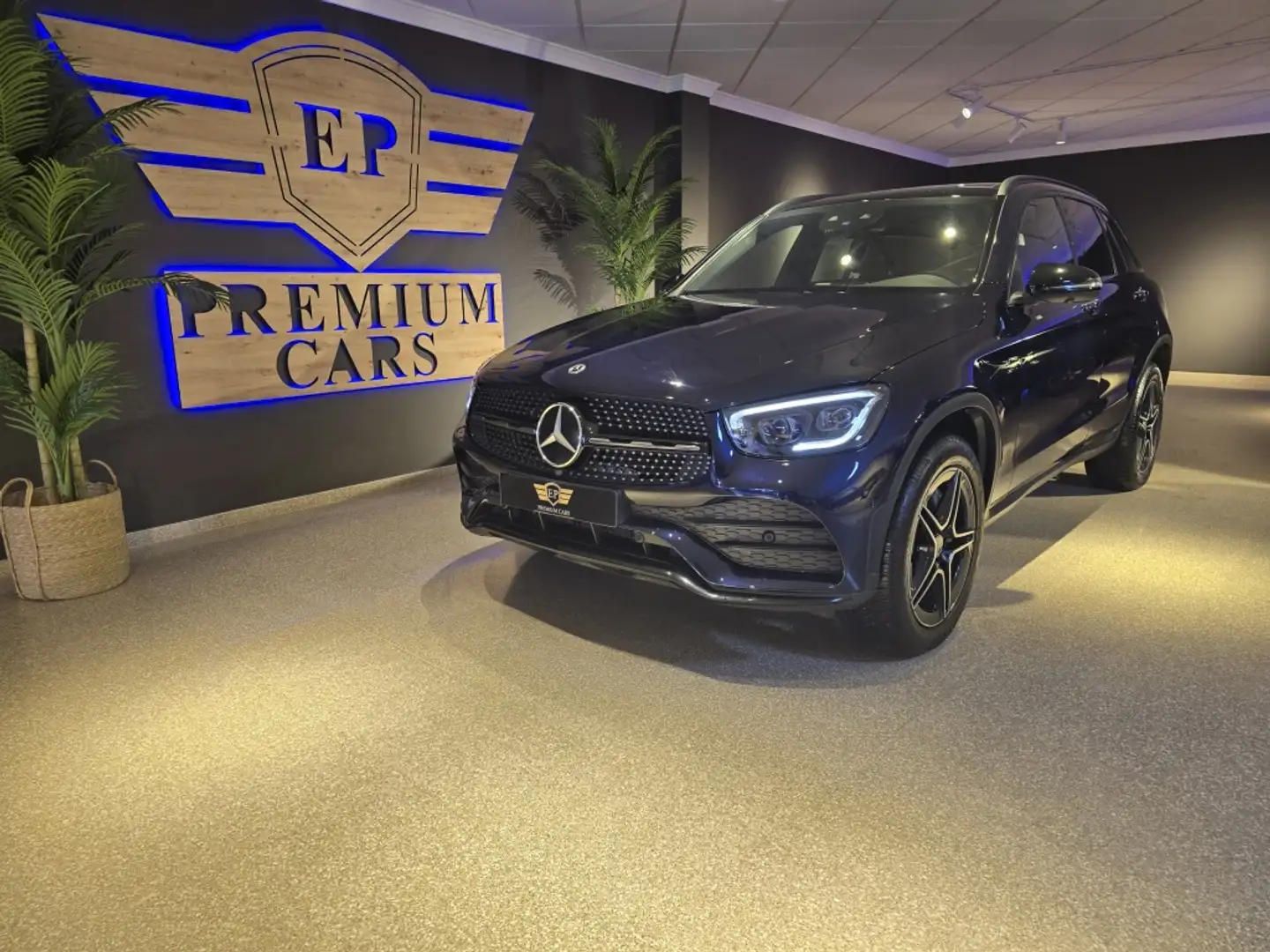 Mercedes-Benz GLC 300 300de 4Matic 9G-Tronic Blauw - 2
