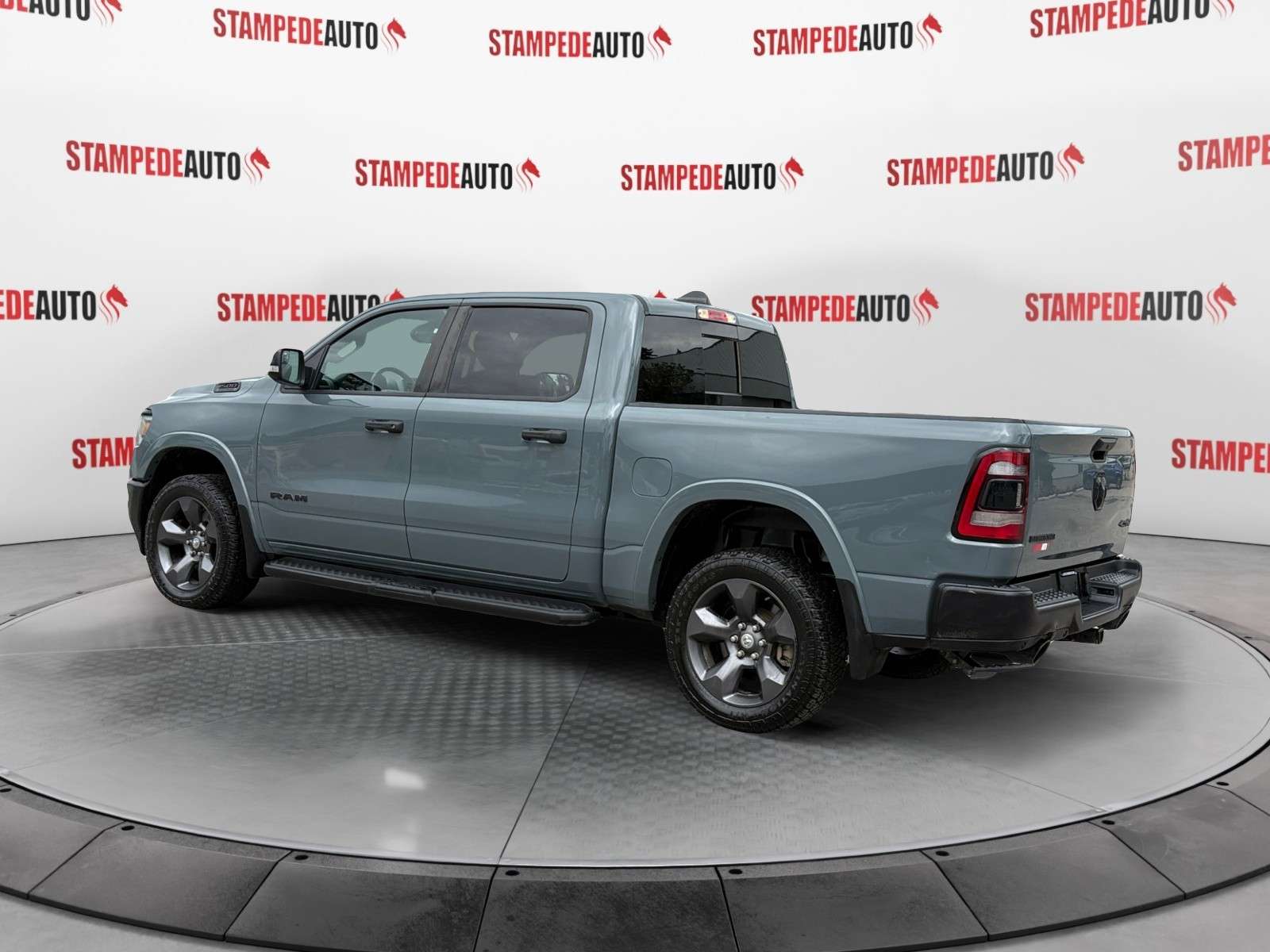 2021 RAM 1500 Big Horn | REMOTE STARTER | HEATED LEATHER SEATS | NAVI | BLUETOOTH | TYPE-C INPUT | HEATED STEERING WHEEL — снимка 1