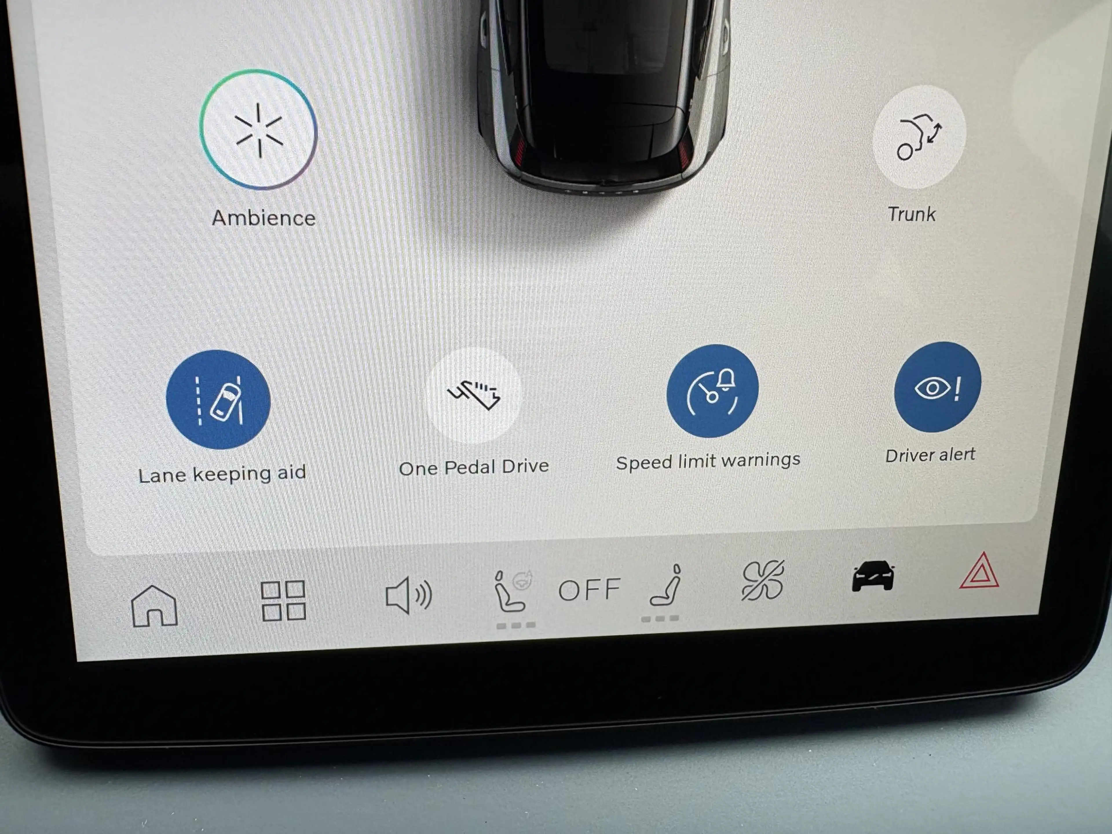 Volvo EX30 P3 Plus Europa 51 kWh | Verwarmde voorstoelen en s — photo 12