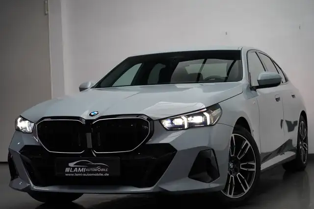 Bmw 520 d xDrive M Sport ICONIC CARBON 360 H&K MEMO