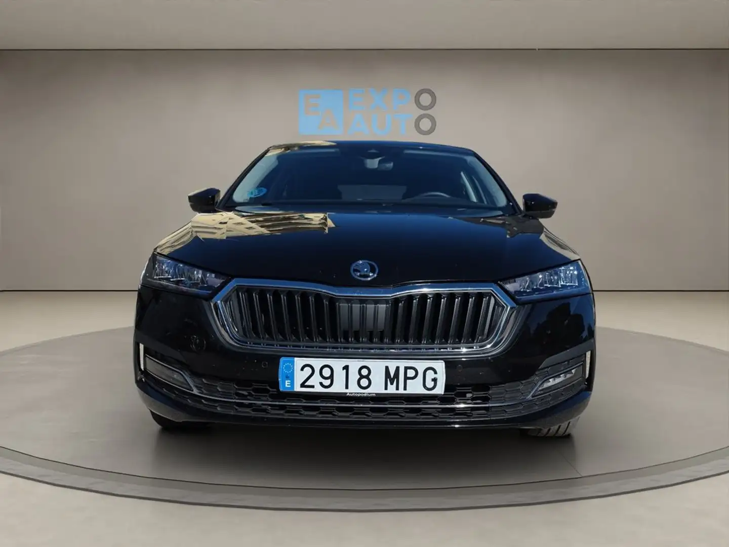 Skoda Octavia 1.5 TSI 110kW(150CV) m-HEV DSG Selection Schwarz - 2