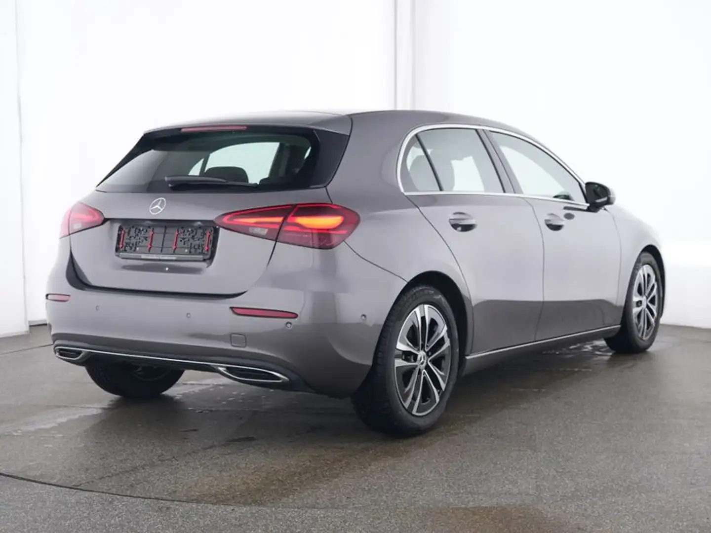 Mercedes-Benz A 200 Progressive/Advanced/7G/LED/Kamera/DAB/ Grau - 2