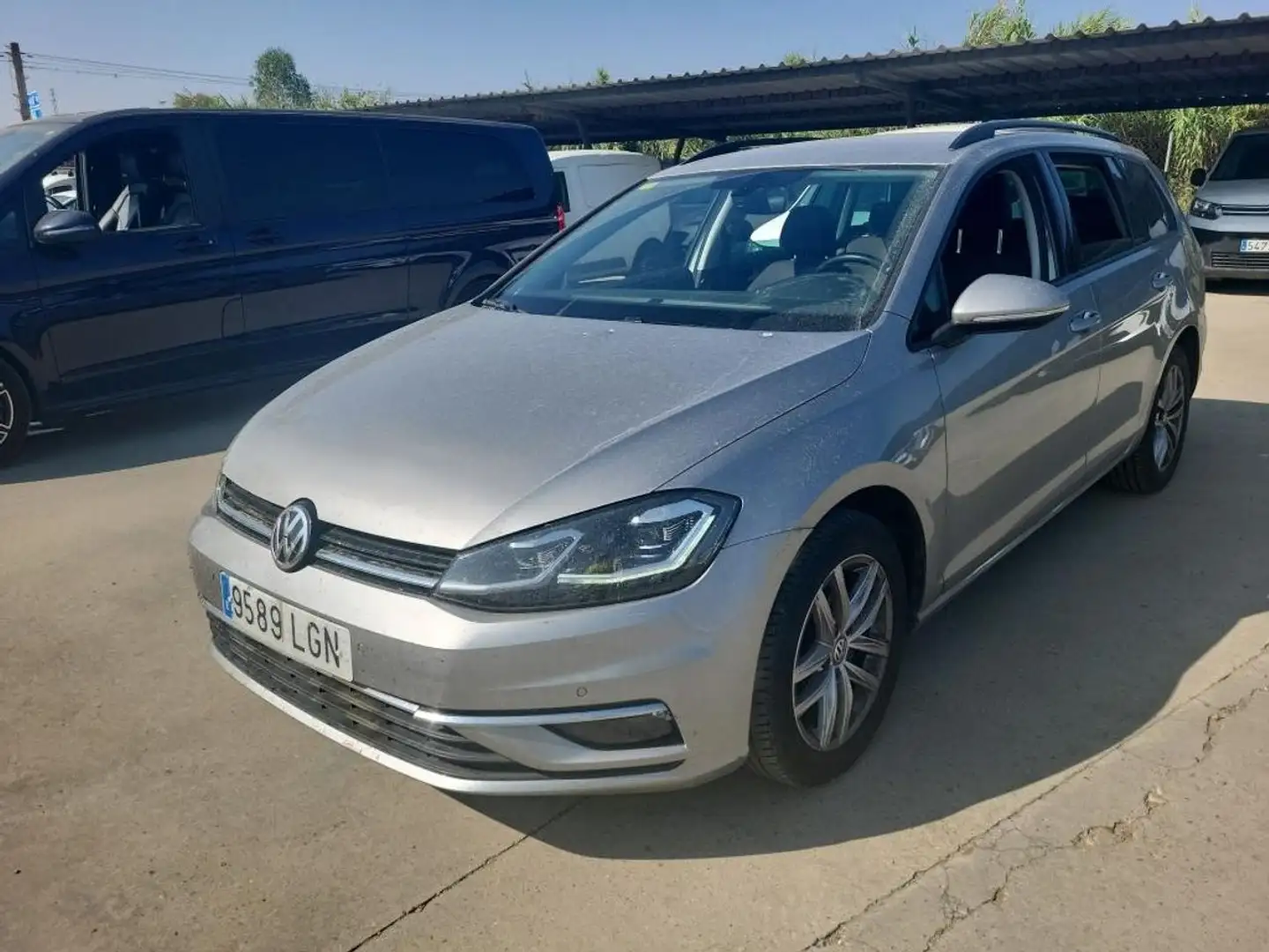 Volkswagen Golf Variant 2.0TDI Advance Argent - 1