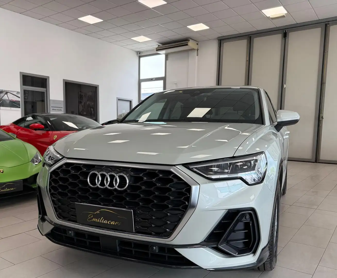 Audi Q3 Sportback 35 2.0 tdi Business Plus s-tronic Grau - 1
