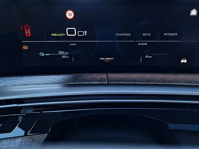 Peugeot 3008 Elektro 210 73kWh GT Exclusive "Juli verfügbar" Ansicht 28
