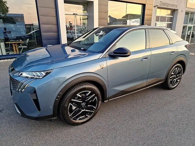 Peugeot 3008 Elektro 210 73kWh GT Exclusive "Juli verfügbar" Ansicht 8