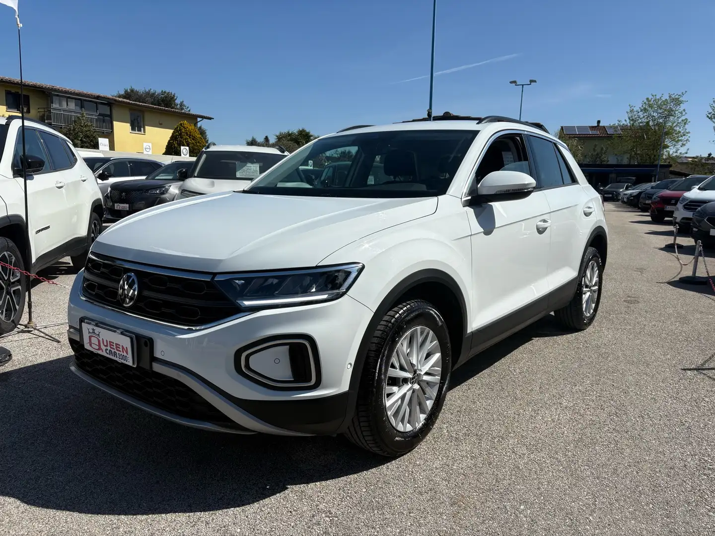 Volkswagen T-Roc 1.0 tsi Life 110cv+RadioAPP - LED - PREZZO REALE Bianco - 1