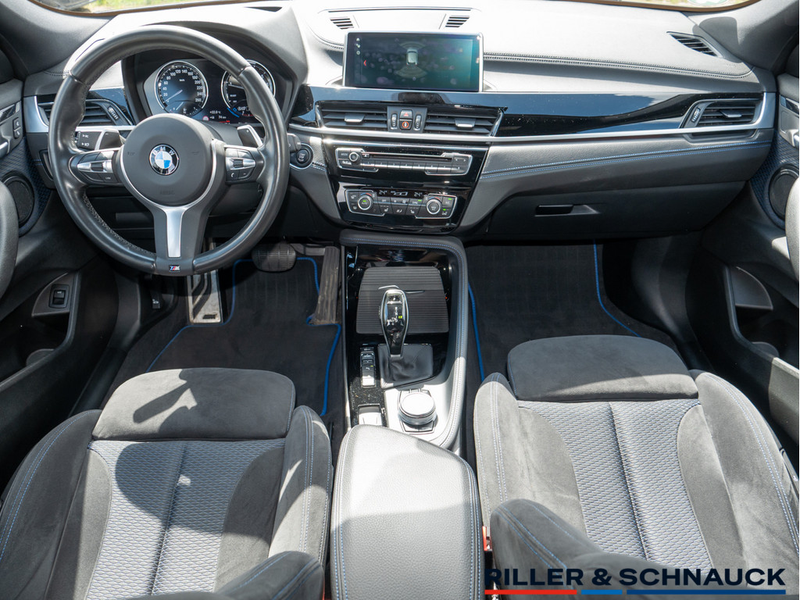 BMW X2 sDrive 20i M-Sport X W-LAN HUD LED PANO — photo 9