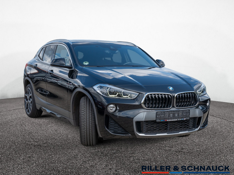 BMW X2 sDrive 20i M-Sport X W-LAN HUD LED PANO — photo 2