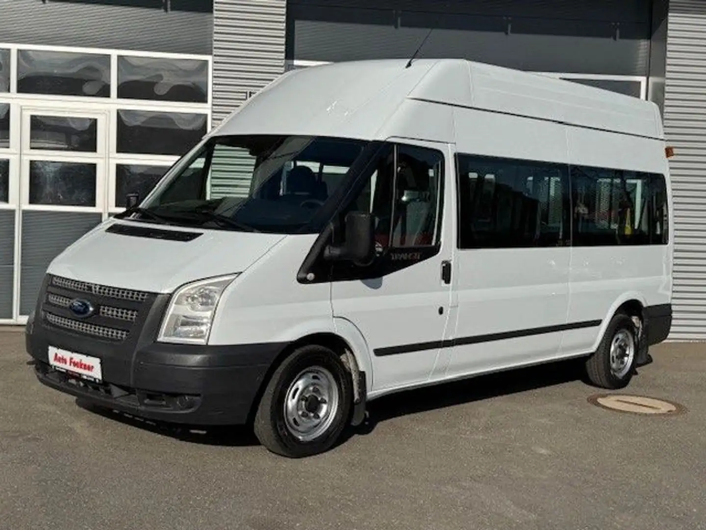 Ford Transit 2.2 TDCi Bus Rollstuhllift Extrahoch Blanc - 2