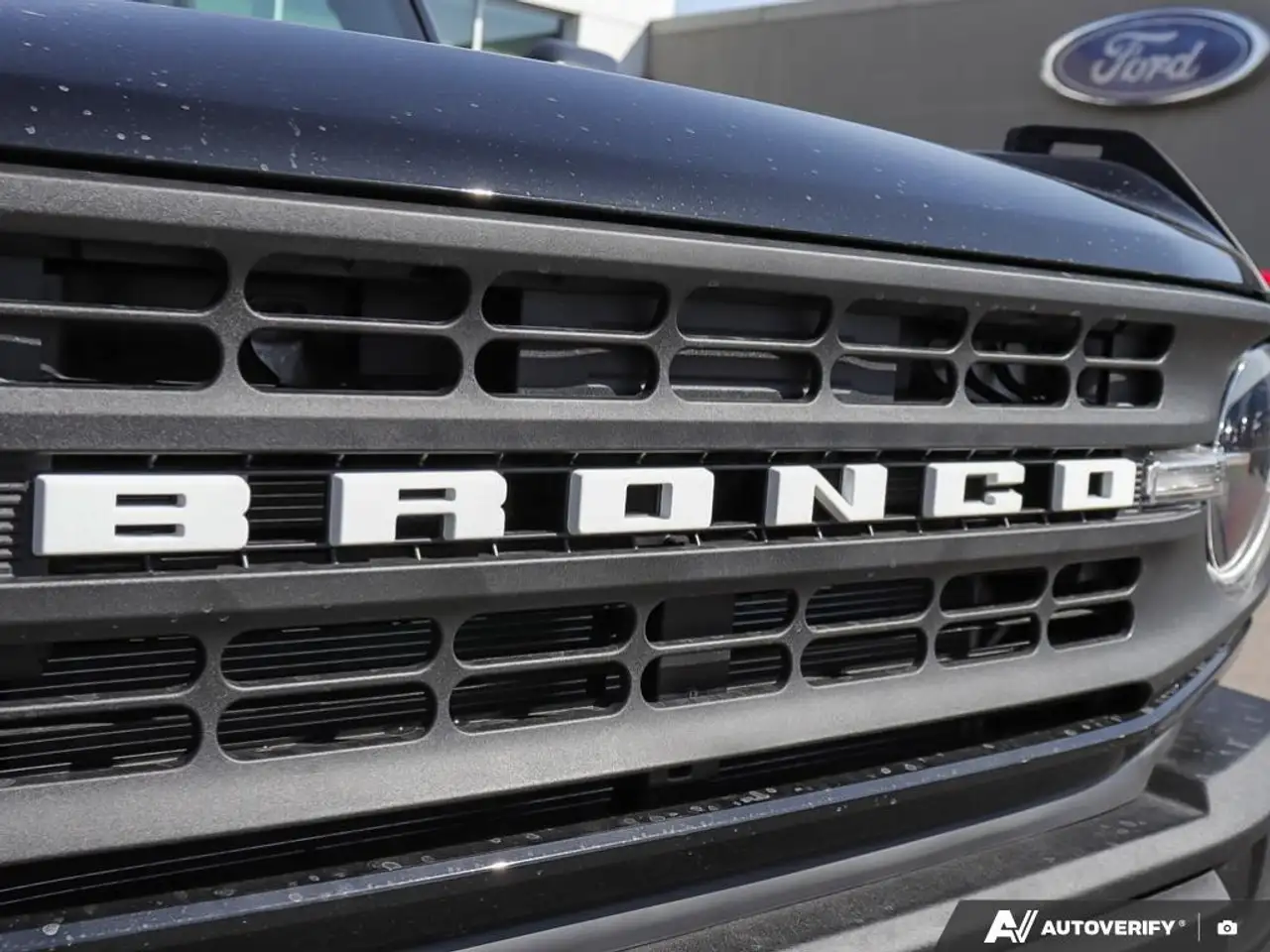 Ford Bronco снимка Ford Bronco