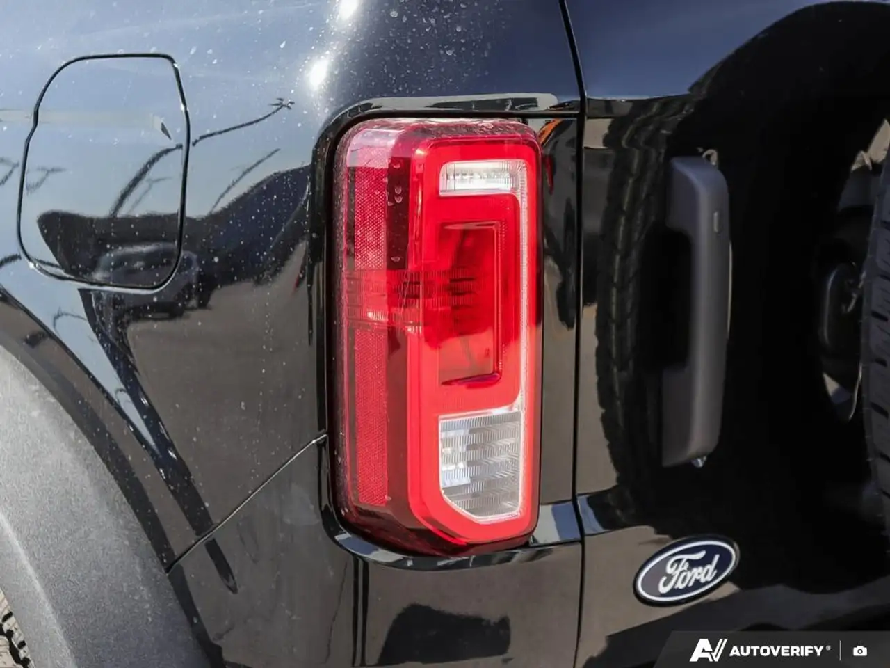 Ford Bronco снимка Ford Bronco