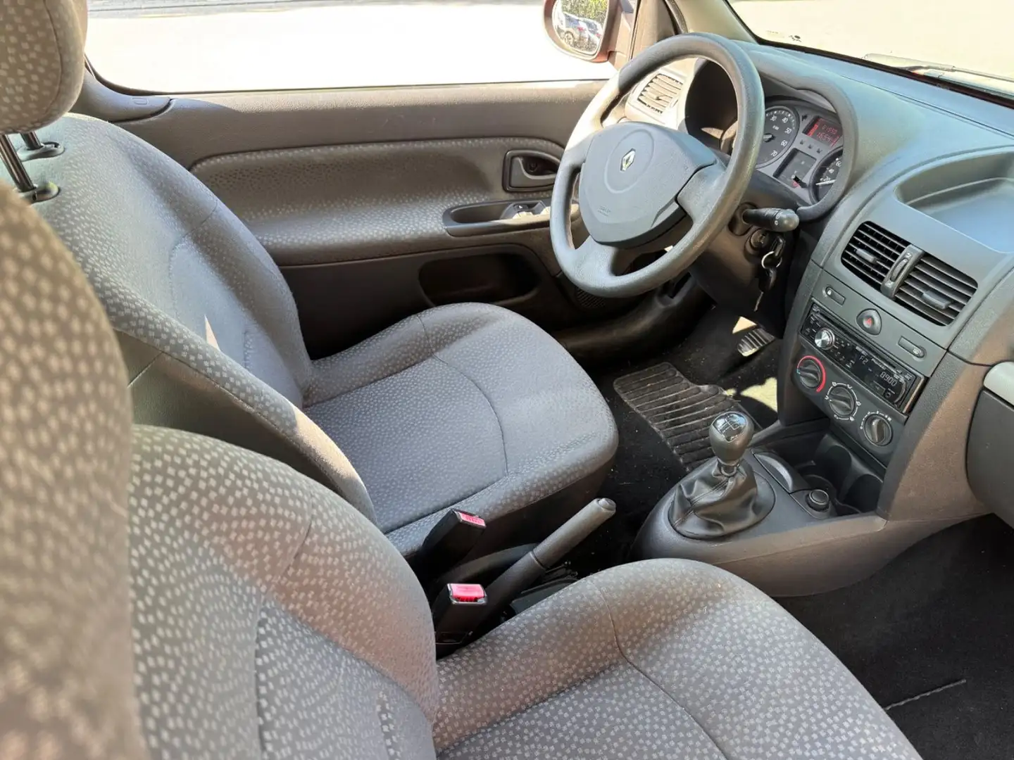 Renault Clio II Campus Authentique Rot - 2