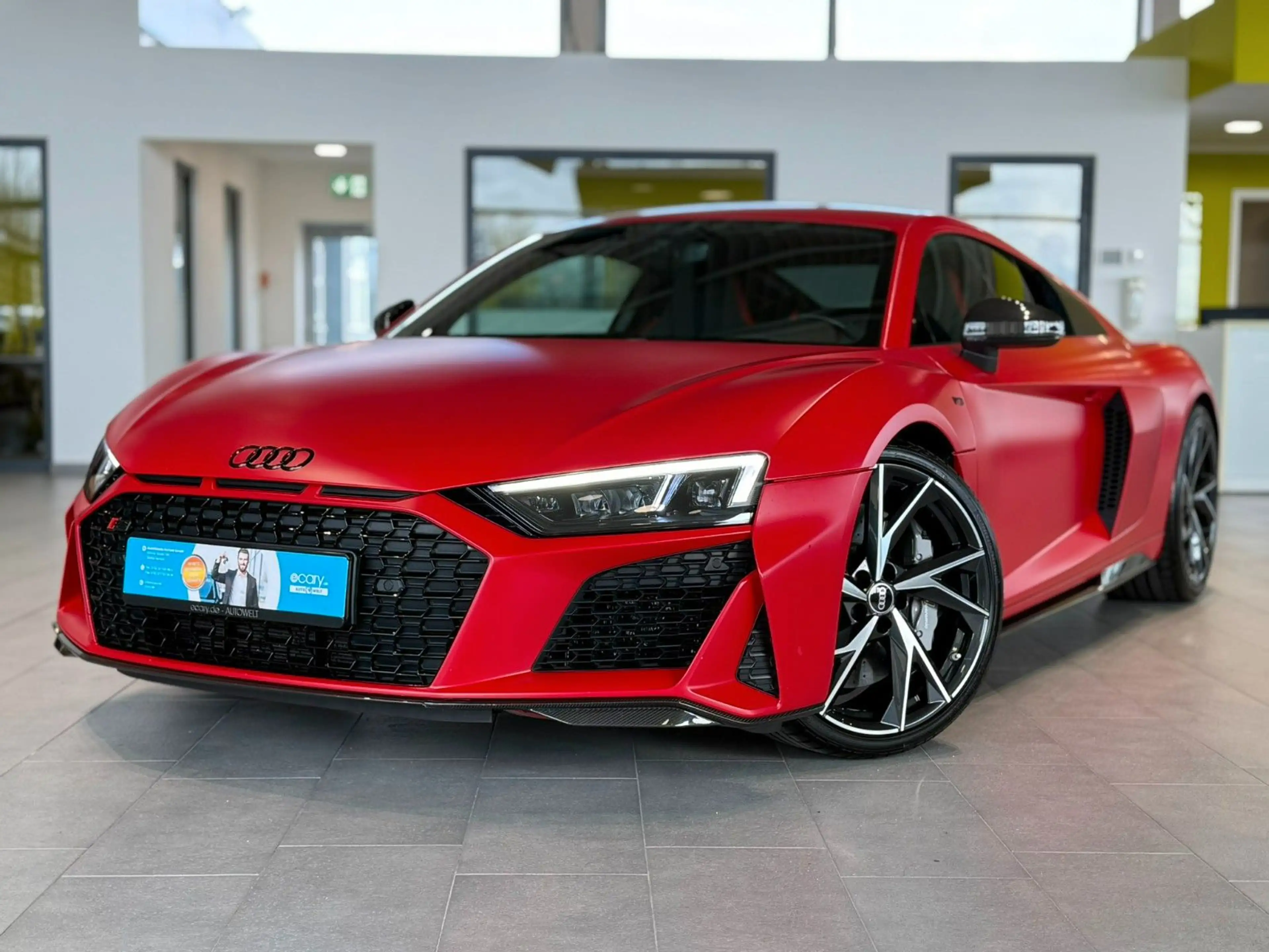 Audi R8 Coupe 5.2 FSI RWD*Keramik*Carbon*Schalensitze