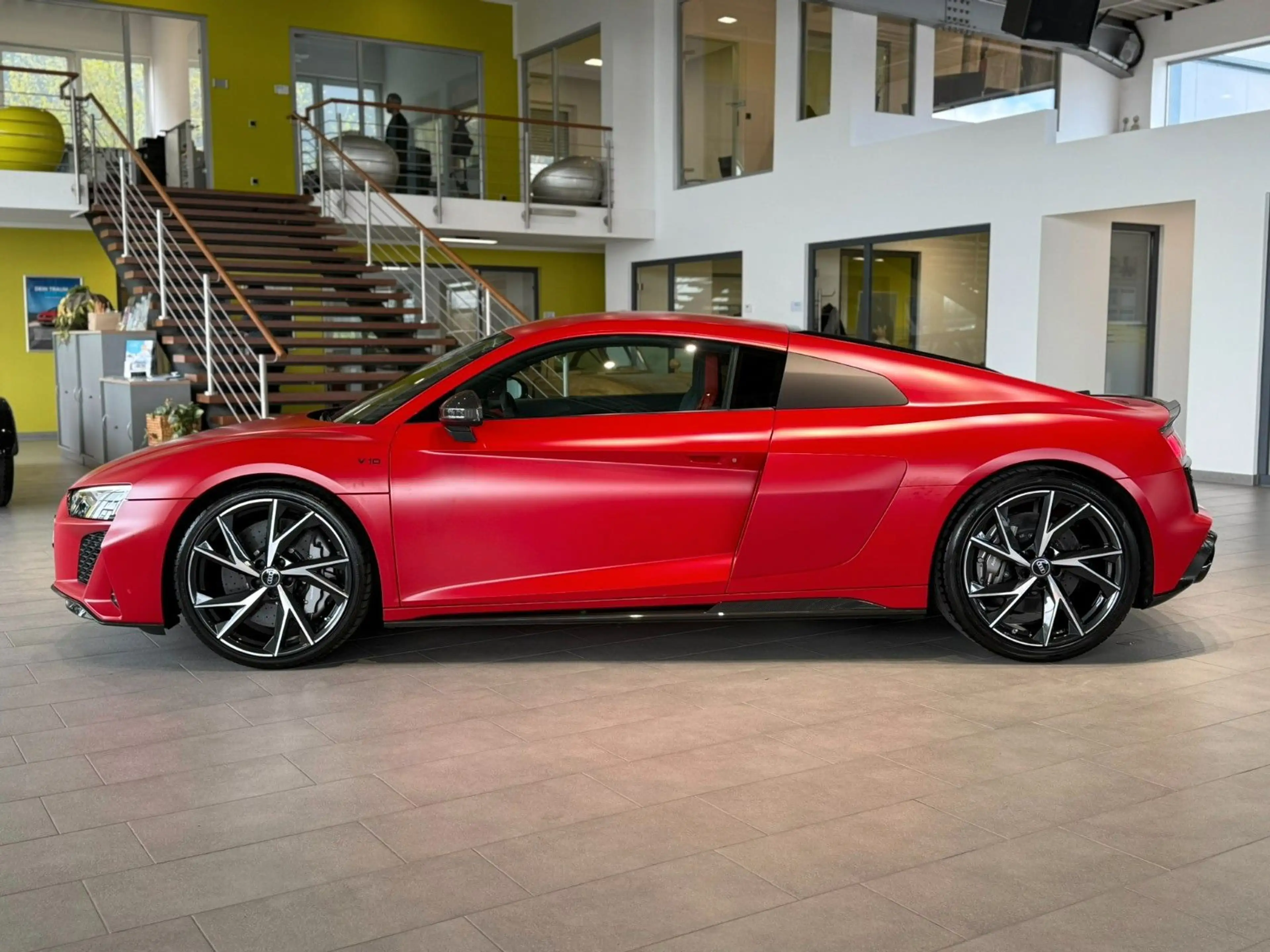Audi R8 Coupe 5.2 FSI RWD*Keramik*Carbon*Schalensitze — photo 2