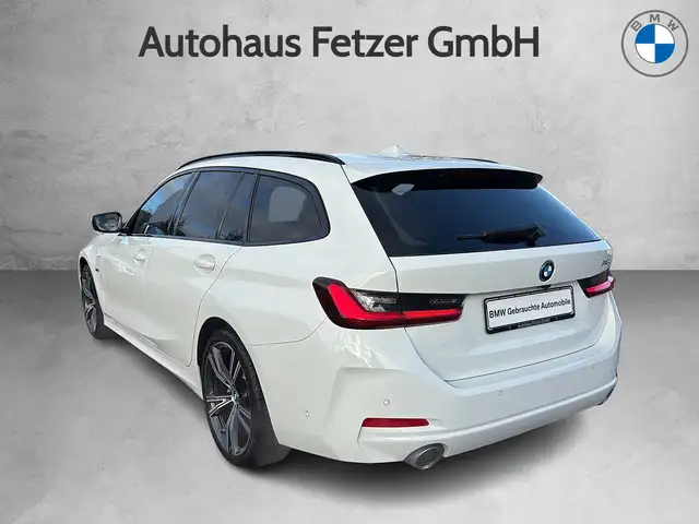 BMW 3 Series view 7