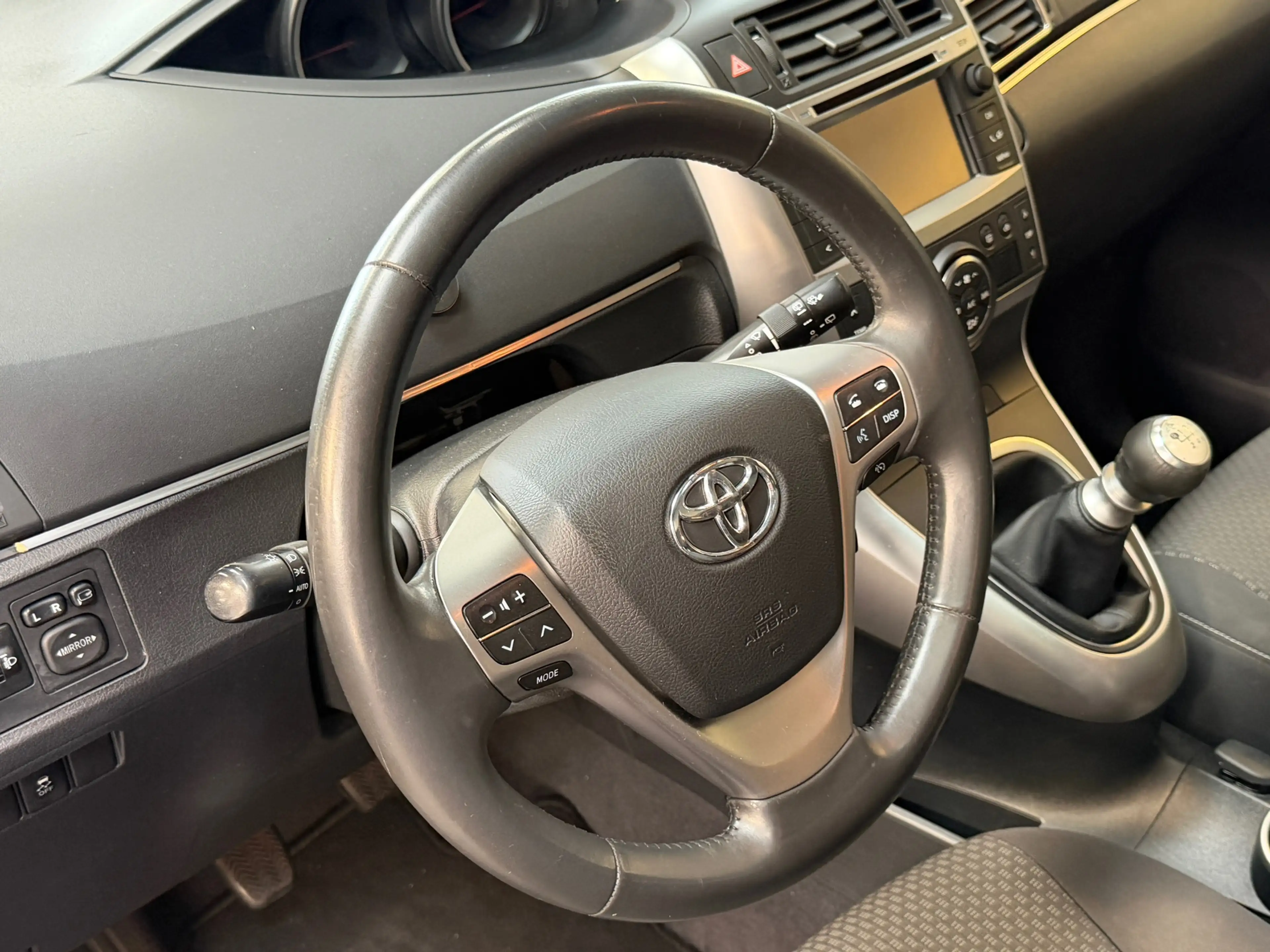 Toyota Verso 1.6 VVT-i Aspiration | Camera | Pano |6-bak | Zeer — photo 10