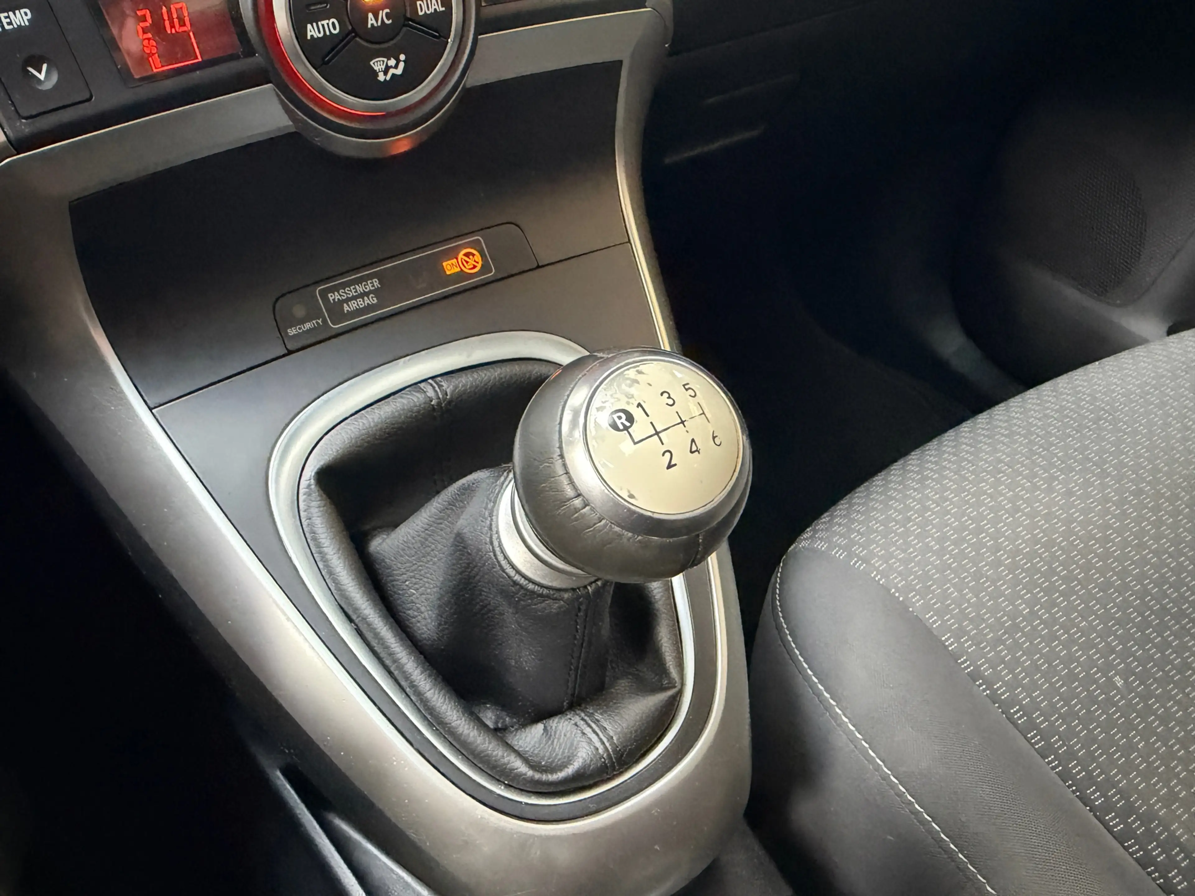 Toyota Verso 1.6 VVT-i Aspiration | Camera | Pano |6-bak | Zeer — photo 22