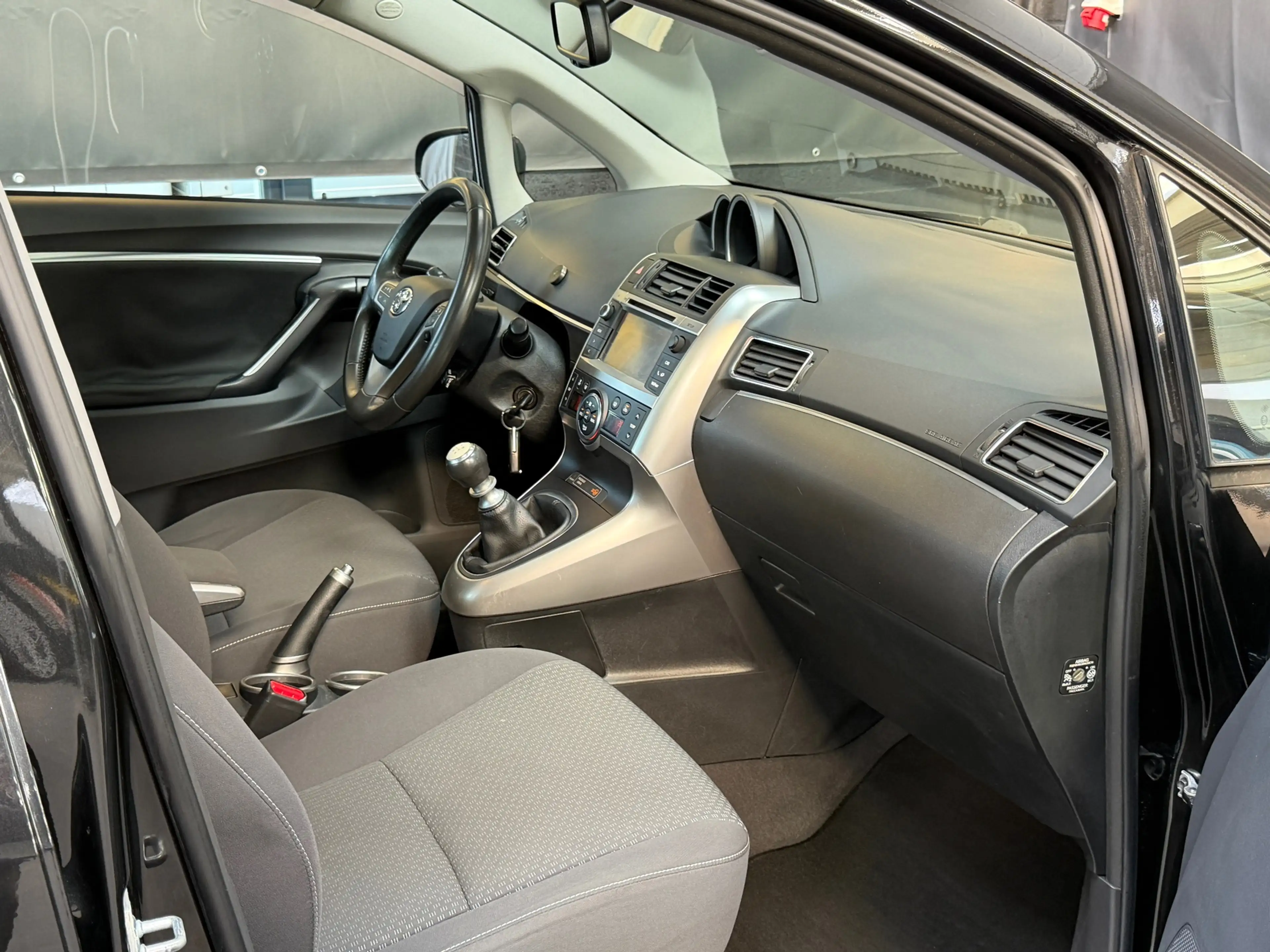 Toyota Verso 1.6 VVT-i Aspiration | Camera | Pano |6-bak | Zeer — photo 32
