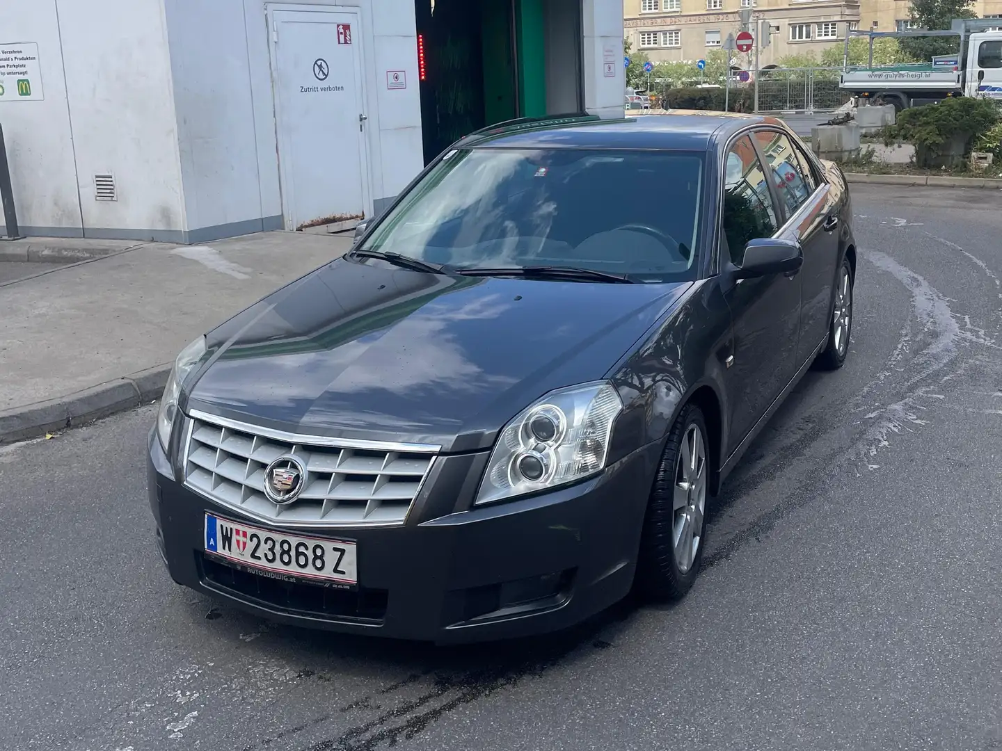 Cadillac BLS BLS 2,0 T Elegance Elegance Grau - 1