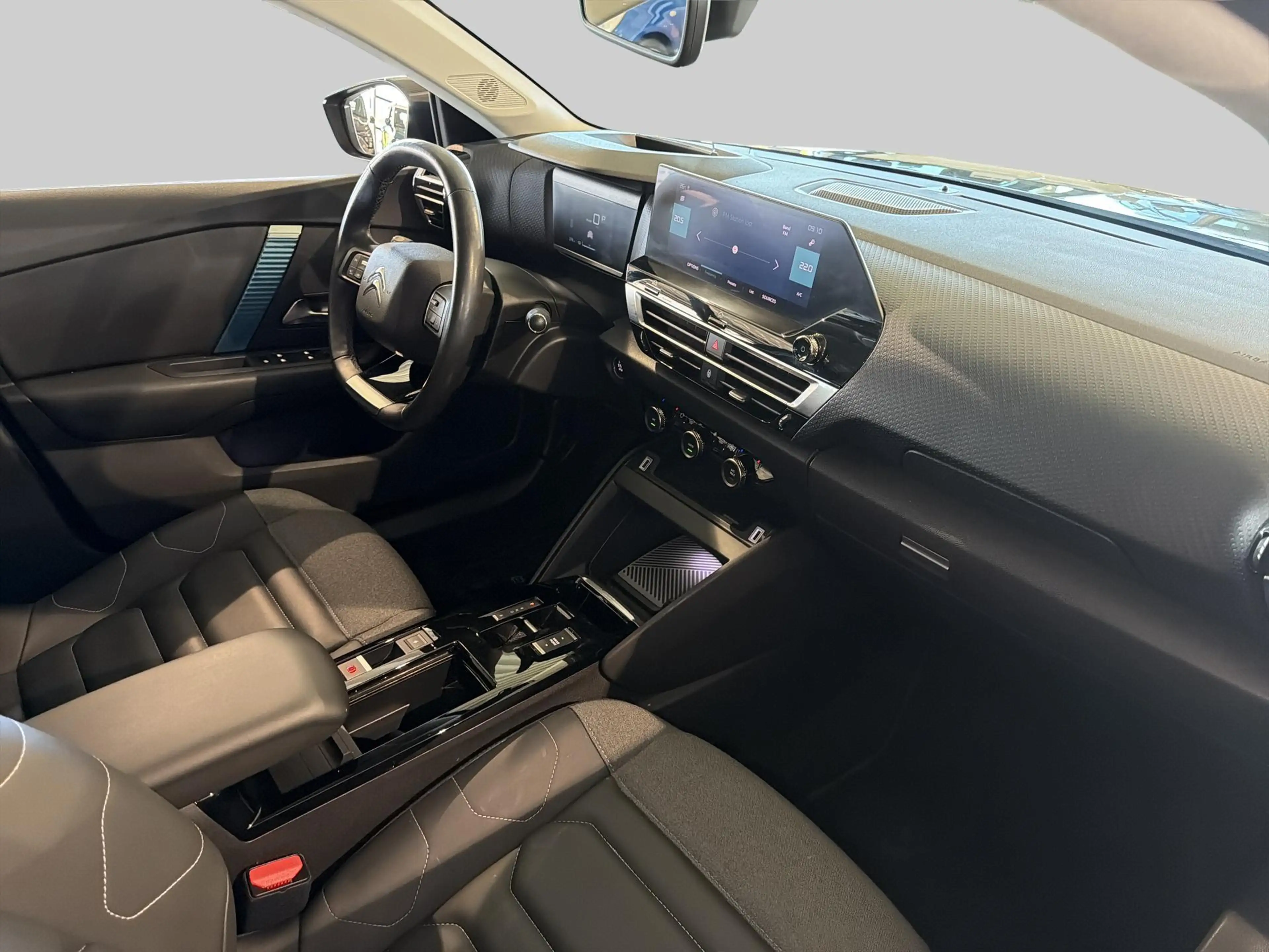 Citroen E-C4 Electric Shine 50 kWh | Achteruitrijcamera met 180° Area vi — photo 13